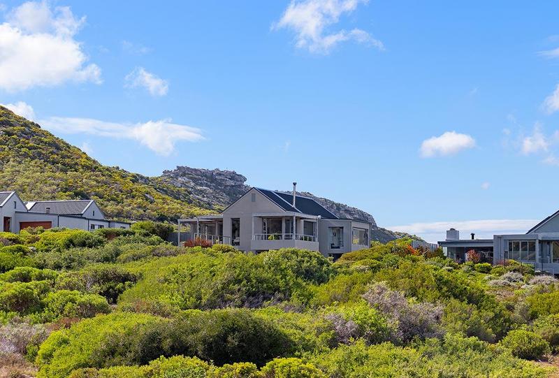 To Let 5 Bedroom Property for Rent in Chapman